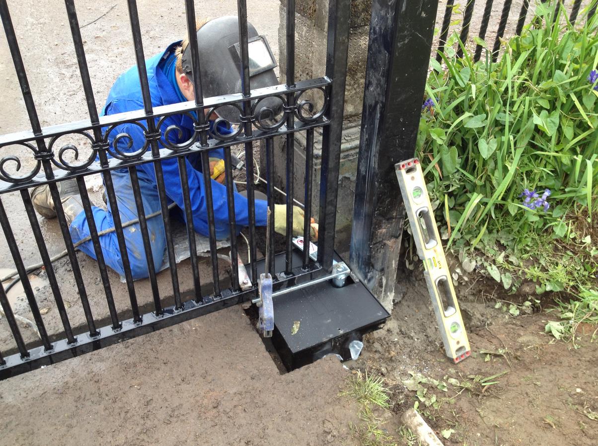 Auto Gate Installer KL