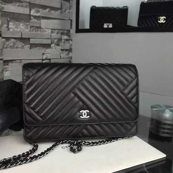 CHANEL Lambskin Quilted Small CC Crossing Flap Black