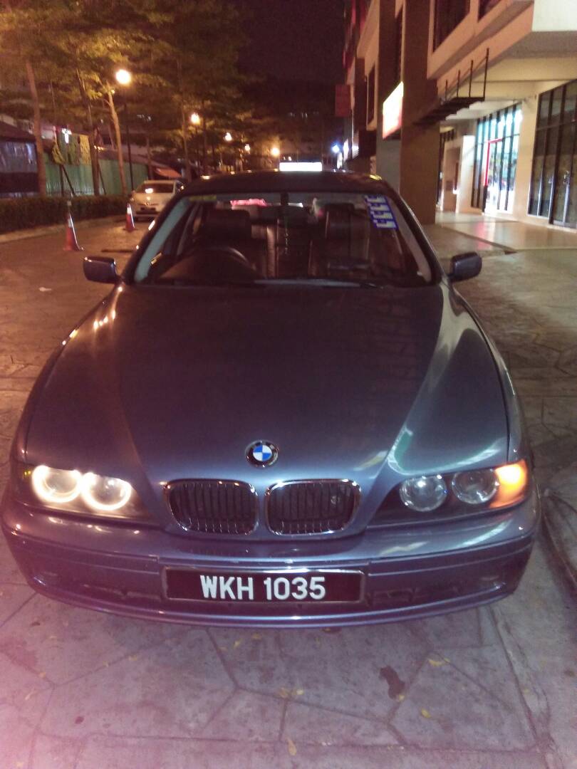 BMW 520i ( Year 2002 ) For Sale