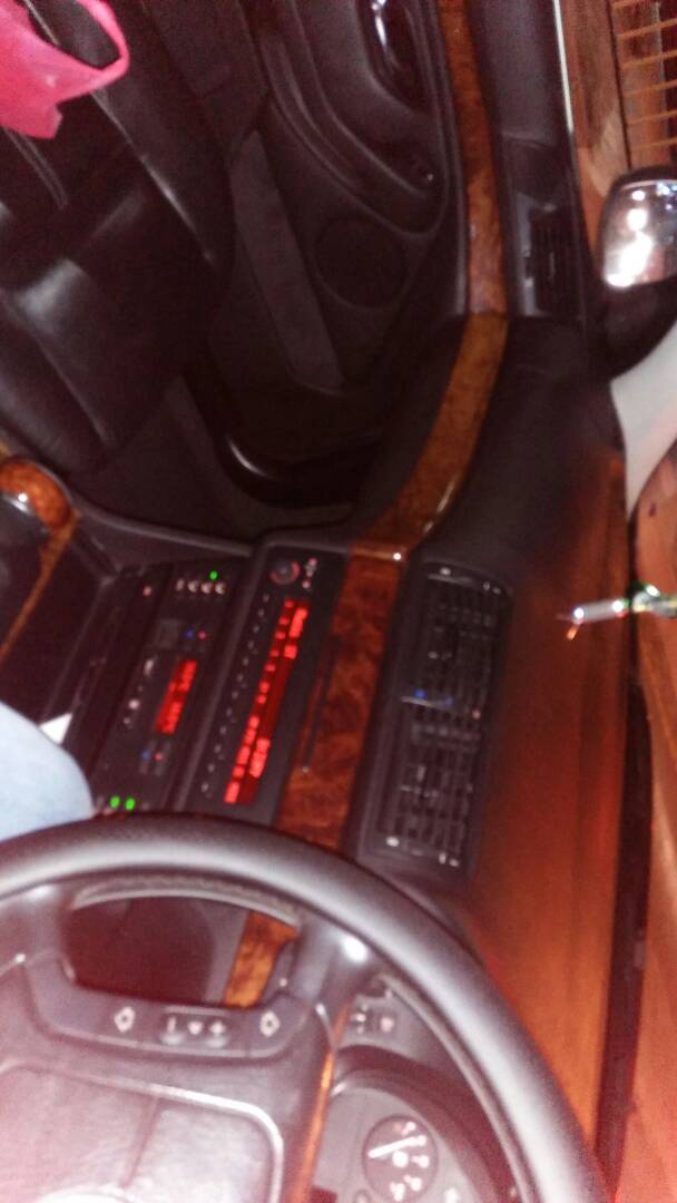 BMW 520i ( Year 2002 ) For Sale