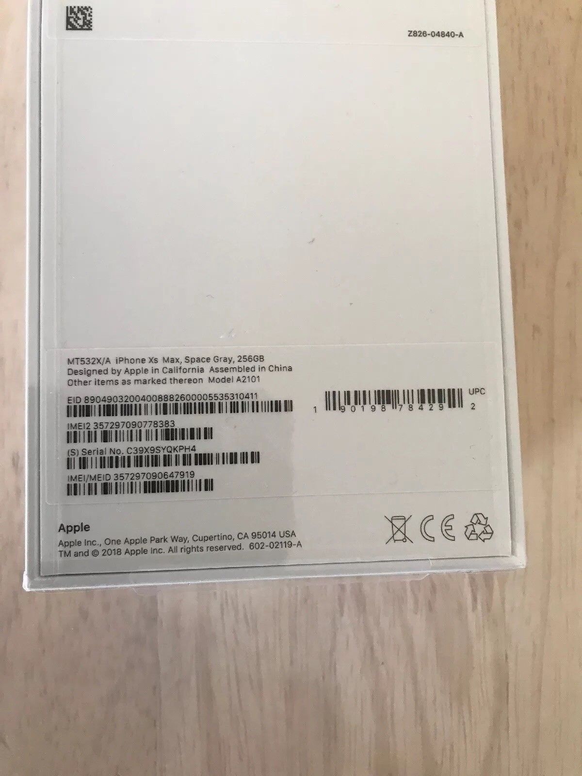 FOR SALE: APPLE iPHONE XS MAX UNLOCKED 64GB 256GB 512GB GOLD $600