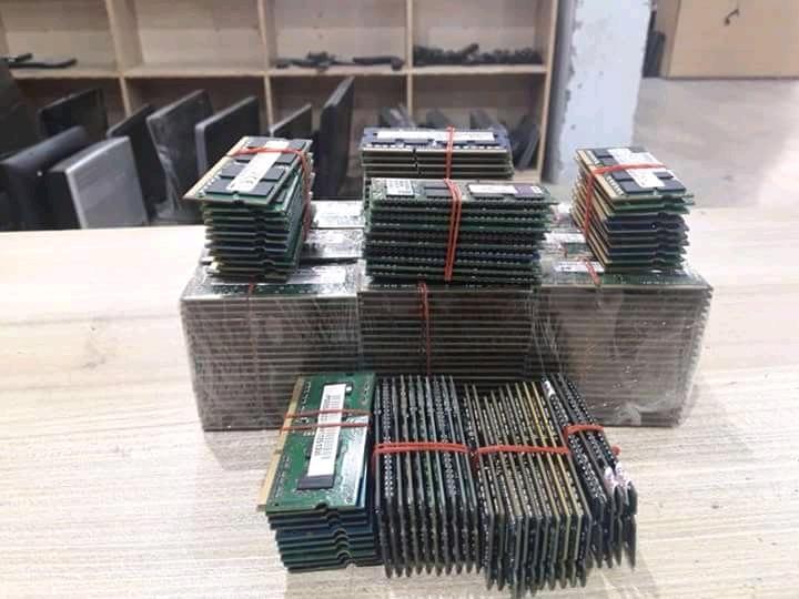 WTS Memory SSDs/HDD 🎅🏻