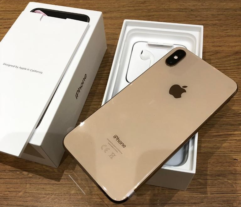 Apple iPhone XS 64GB = $450USD  , iPhone XS Max 64GB = $480USD ,iPhone X 64GB = $350USD , Apple iPhone XR 64GB = $390USD Whatsapp Chat : +27837724253