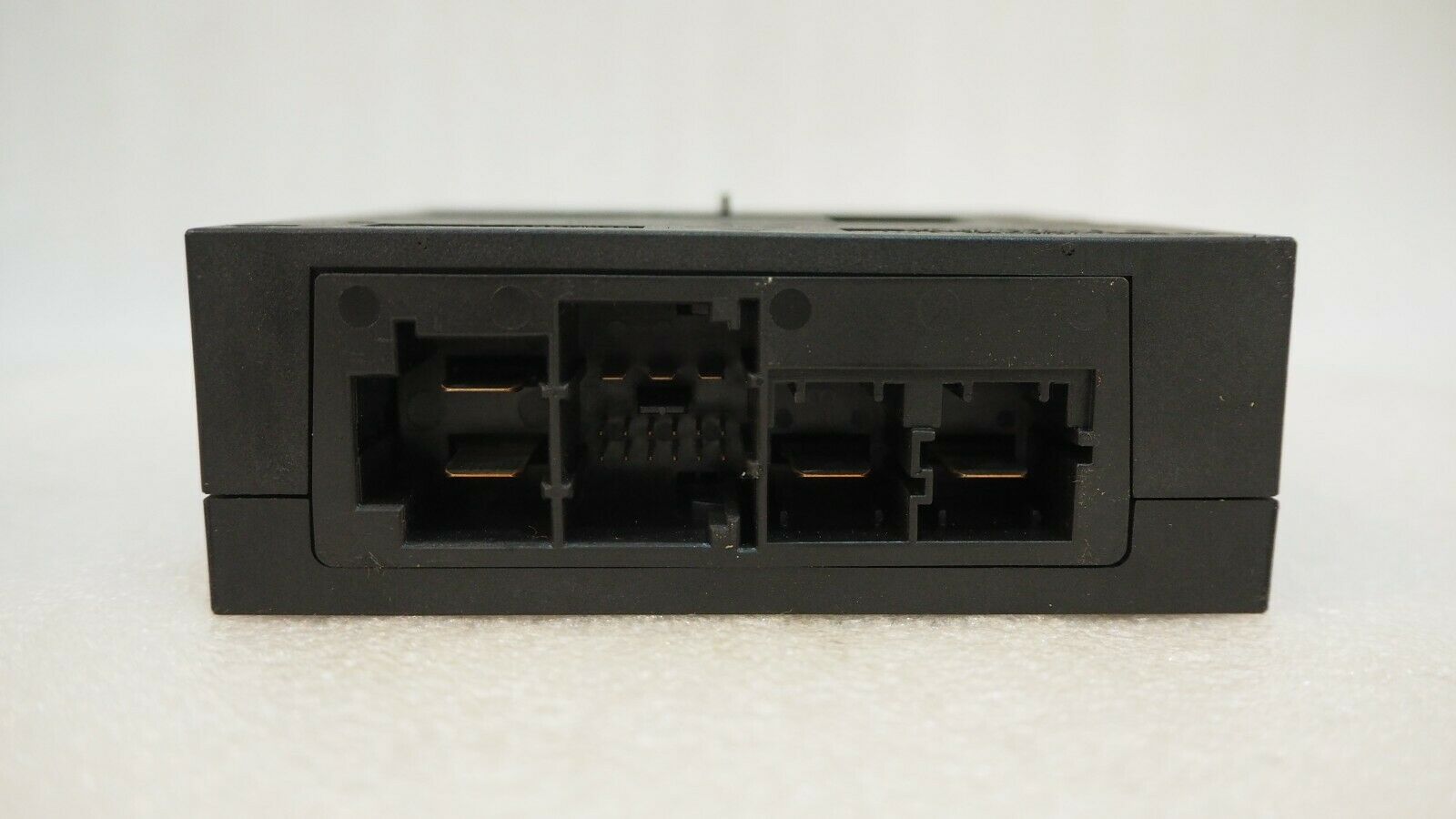 BMW E66 FUSE BOX SAM INTEGRATED POWER SUPPLY MODULE