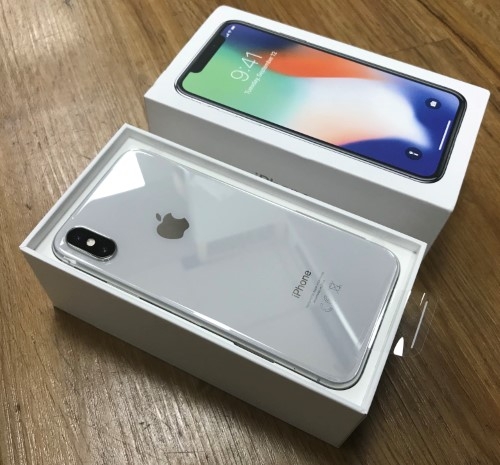 For Sell : Apple iPhone 11/Apple iPhone X/Apple iPhone 8