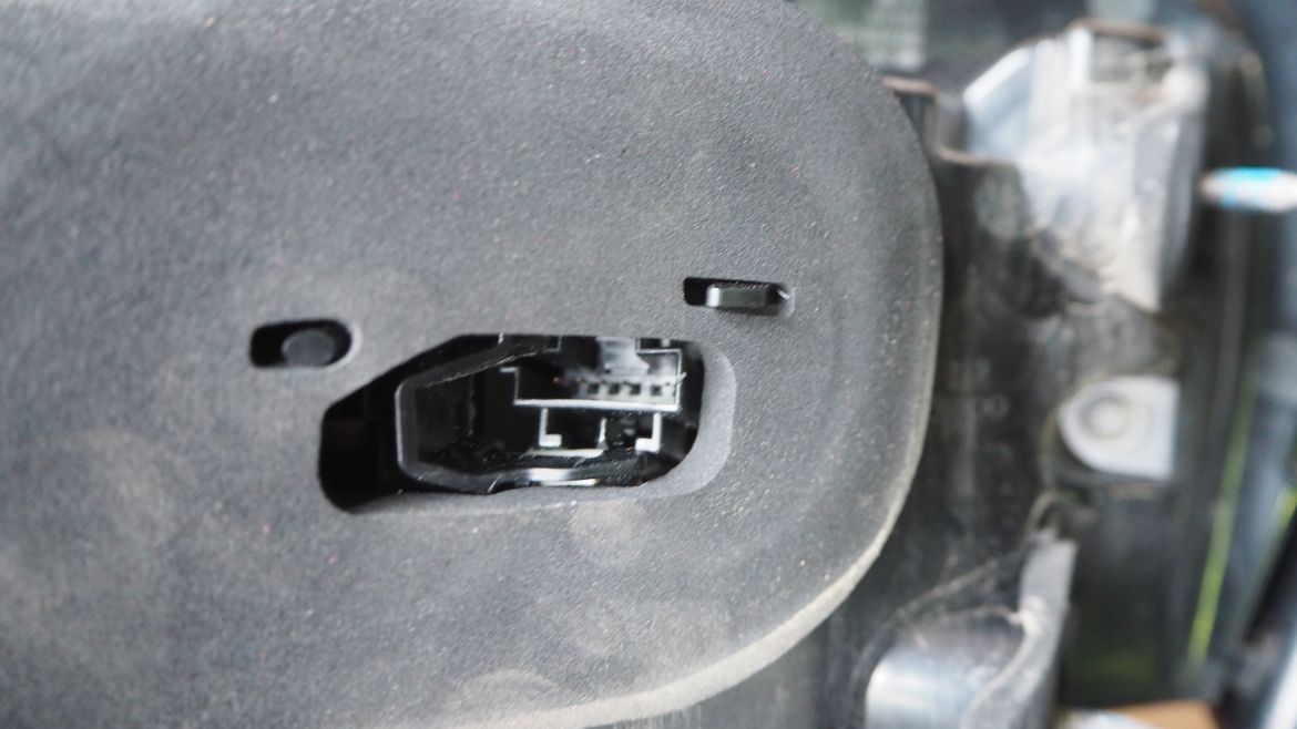 MERCEDES BENZ W207 E200 2018 TAIL LAMP