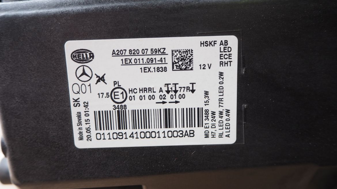 MERCEDES BENZ W207 E200 2018 HEADLAMPS