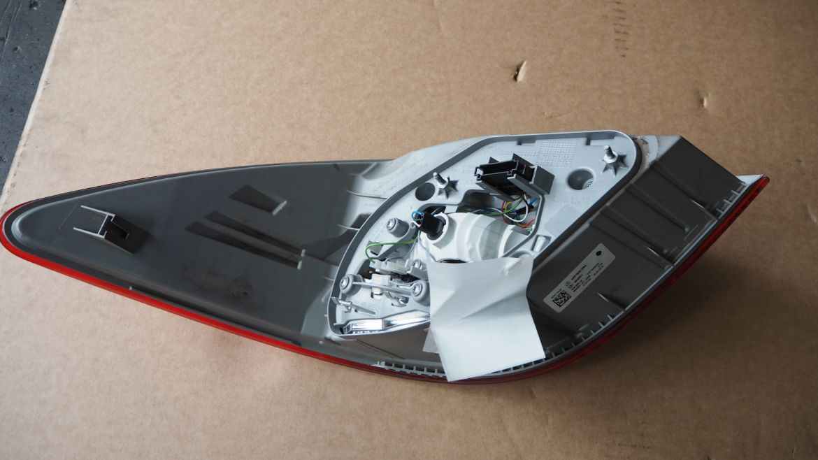 MERCEDES BENZ W251 R400 4MATIC 2017 TAIL LAMP RIGHT & LEFT