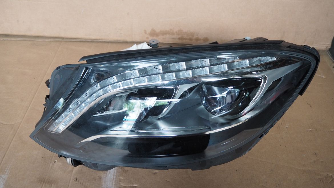 MERCEDES BENZ W222 S63AMG 2017 HEADLAMP RIGHT & LEFT