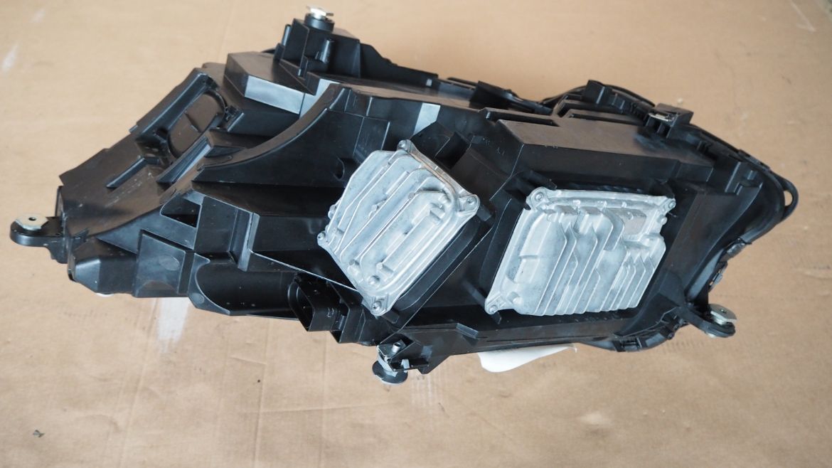 MERCEDES BENZ W222 S63AMG 2017 HEADLAMP RIGHT & LEFT