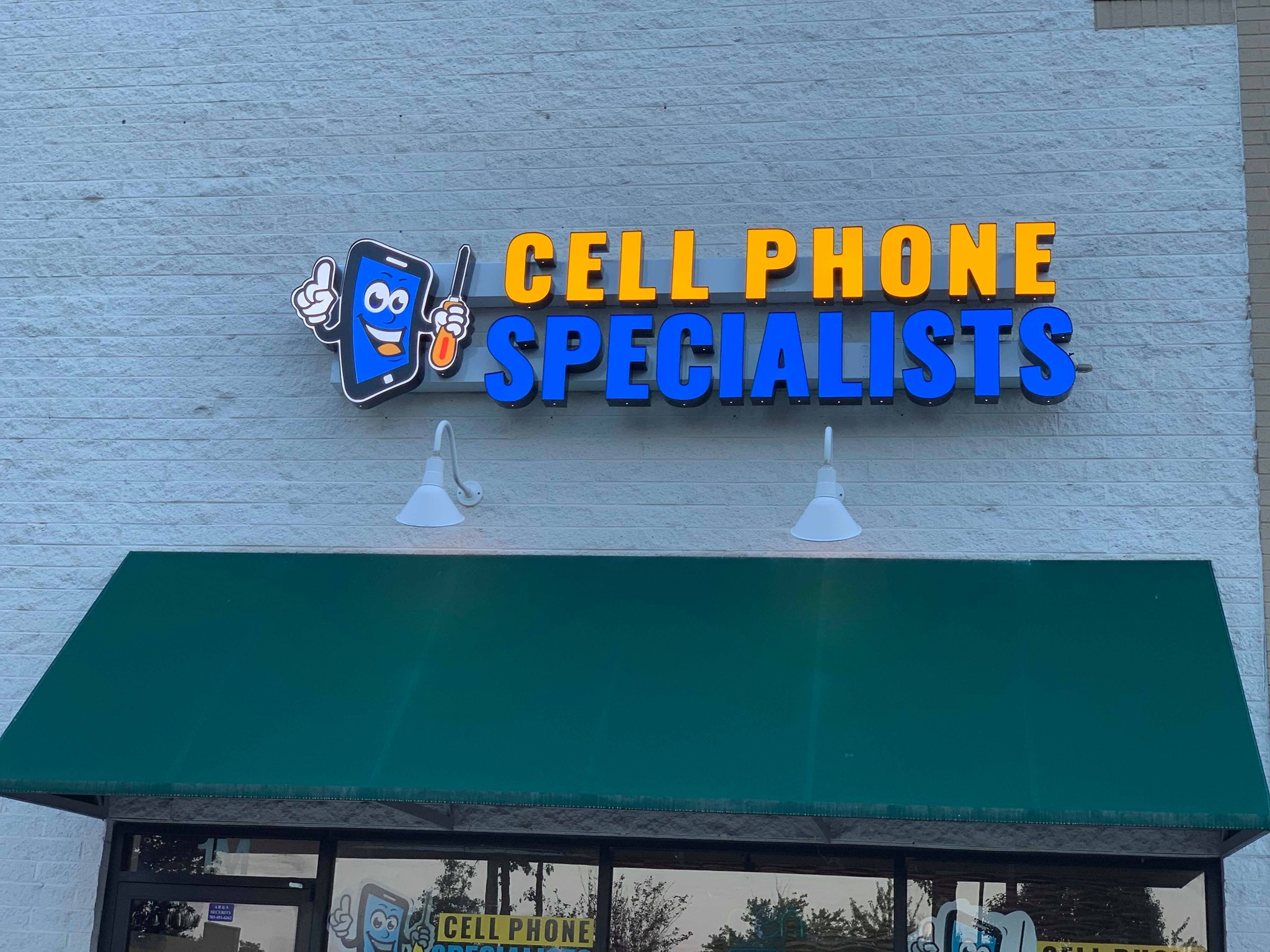 Cell Phone Repair Specialist