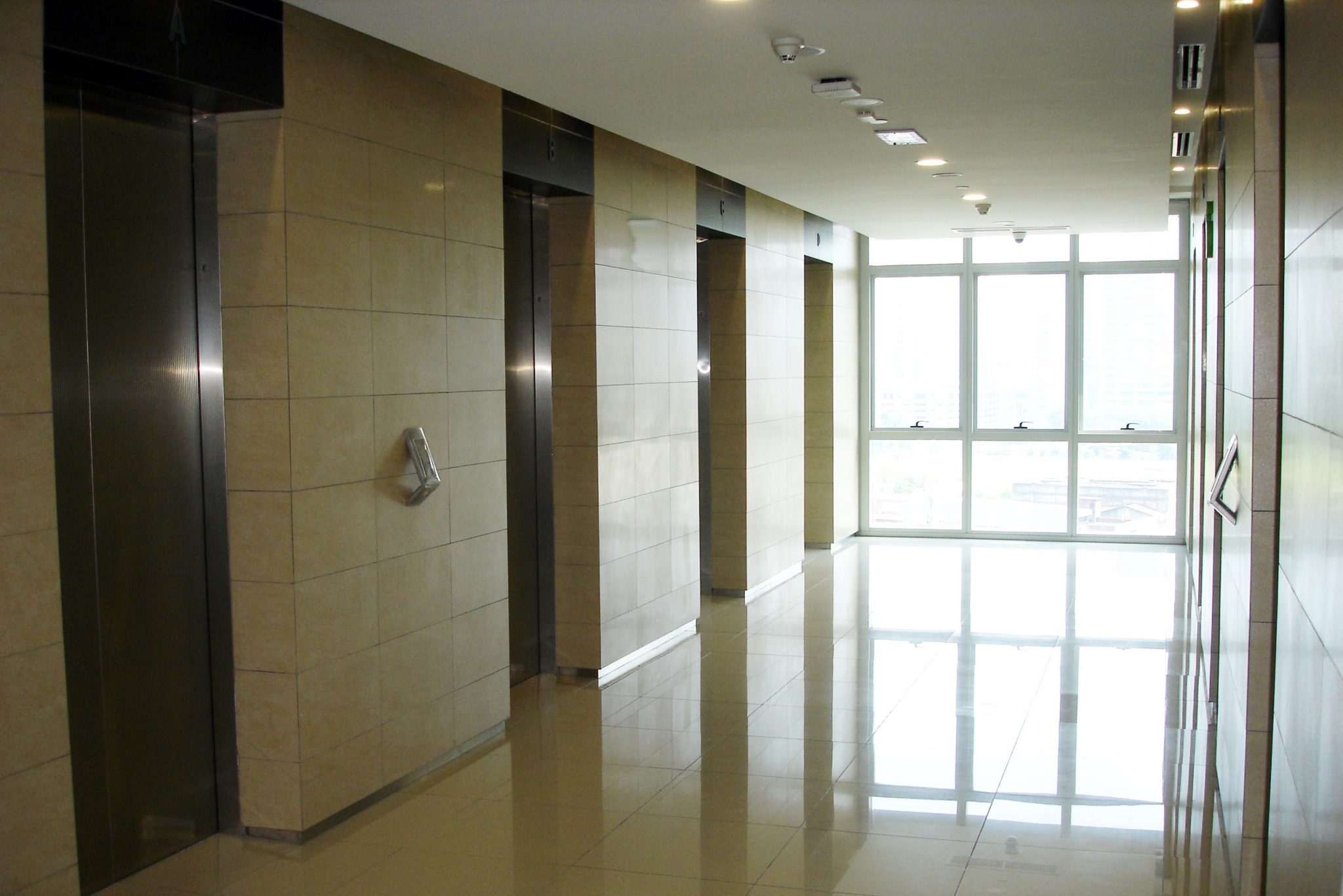 Fully Furnished Strata Office