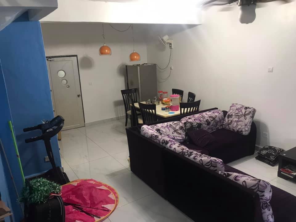 RM 370K Fully Renovated Double Storey House Sale in Bandar Saujana Putra
