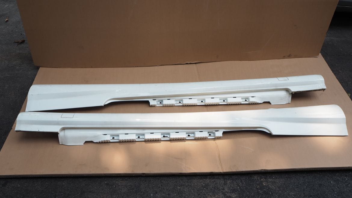 MERCEDES BENZ W207 E200 2014 SIDE SKIRTS RIGHT & LEFT
