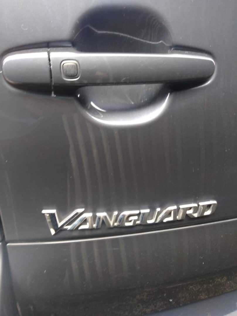 Toyota Vanguard 2.4cc
