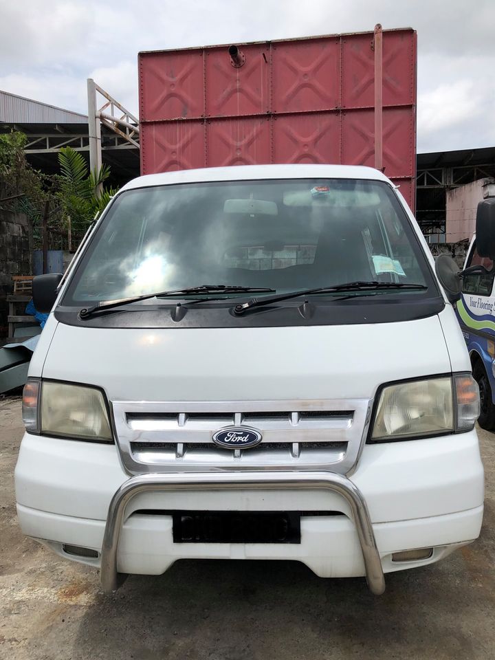 FORD ECONOVAN