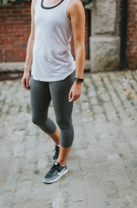 LIGHTWEIGHT CAPRI TIGHT