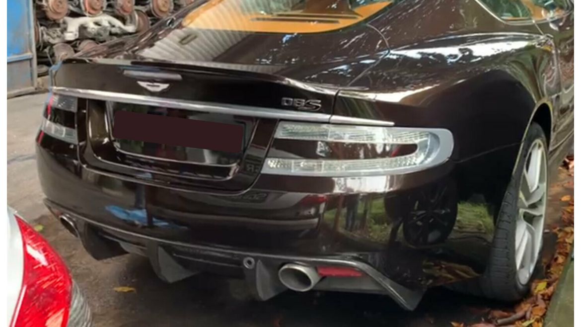 Aston Martin DBS V12 Coupe 6.0L 2011 Rear Bumper With Diffuser