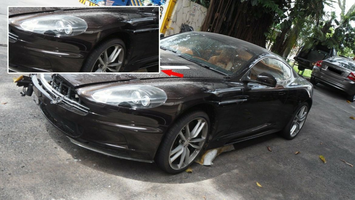 Aston Martin DBS Coupe 6.0L 2011 Front Fender Left