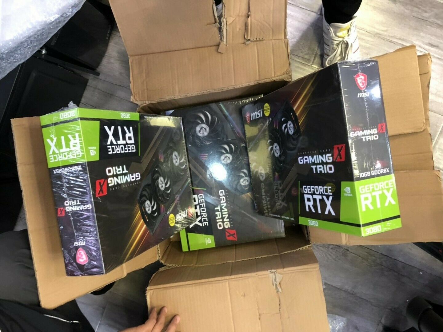 WTS RTX 3080/3090/2080 Ti,1080Ti,RX6700XT, RX5700TX