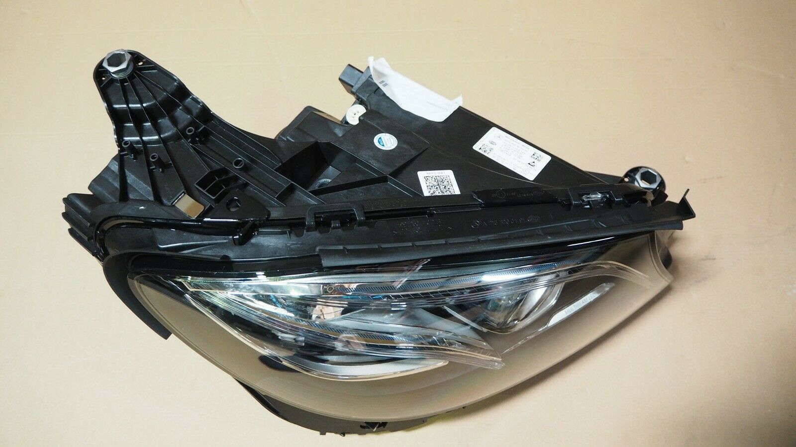 MERCEDES W213 E200 2017 MULTIBEAM LED HEADLIGHT RIGHT