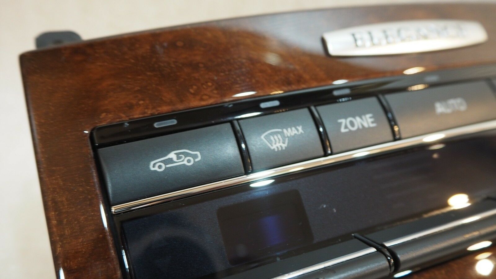 Mercedes W212 E250 BLUEEFFICIENCY 2012 AC Control Panel