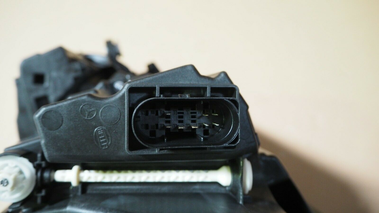 MERCEDES W213 E200 2017 MULTIBEAM LED HEADLIGHT RIGHT