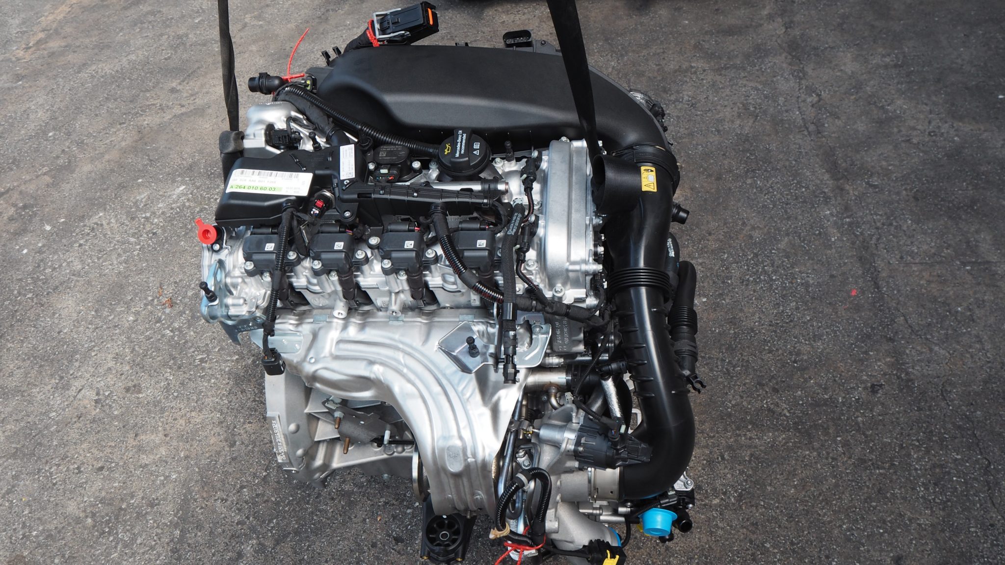 MERCEDES BENZ W213 2.0L M264920 COMPLETE ENGINE