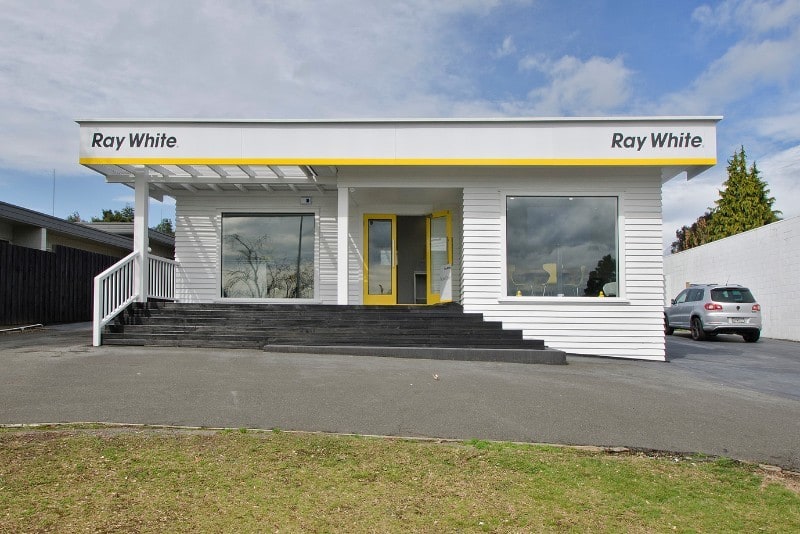 Real estate agent Narre Warren South, Ray White Narre Warren South