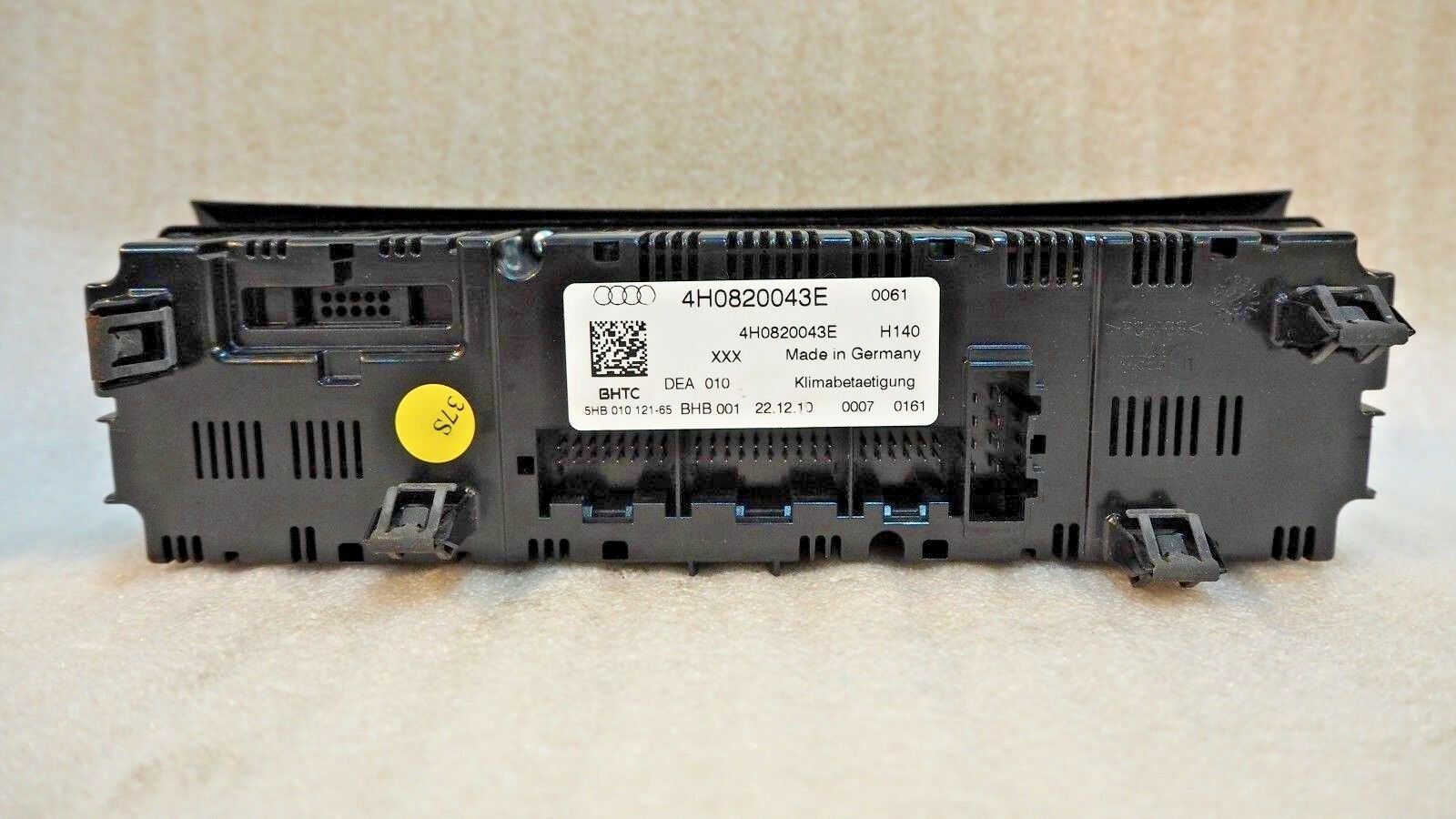 Audi A8 (D4) 3.0 TFSI QUATTRO 2011 AC Control Panel