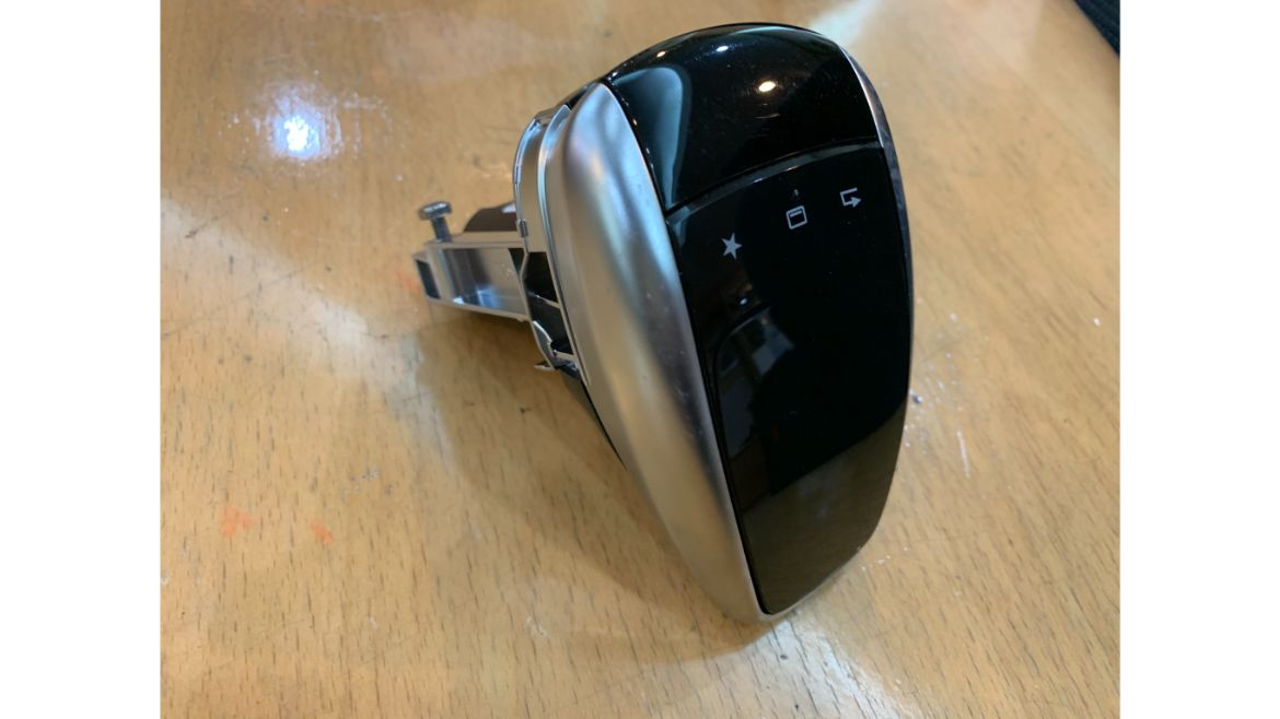 Mercedes W222 S320 2016 Center Console Touch Pad Switch