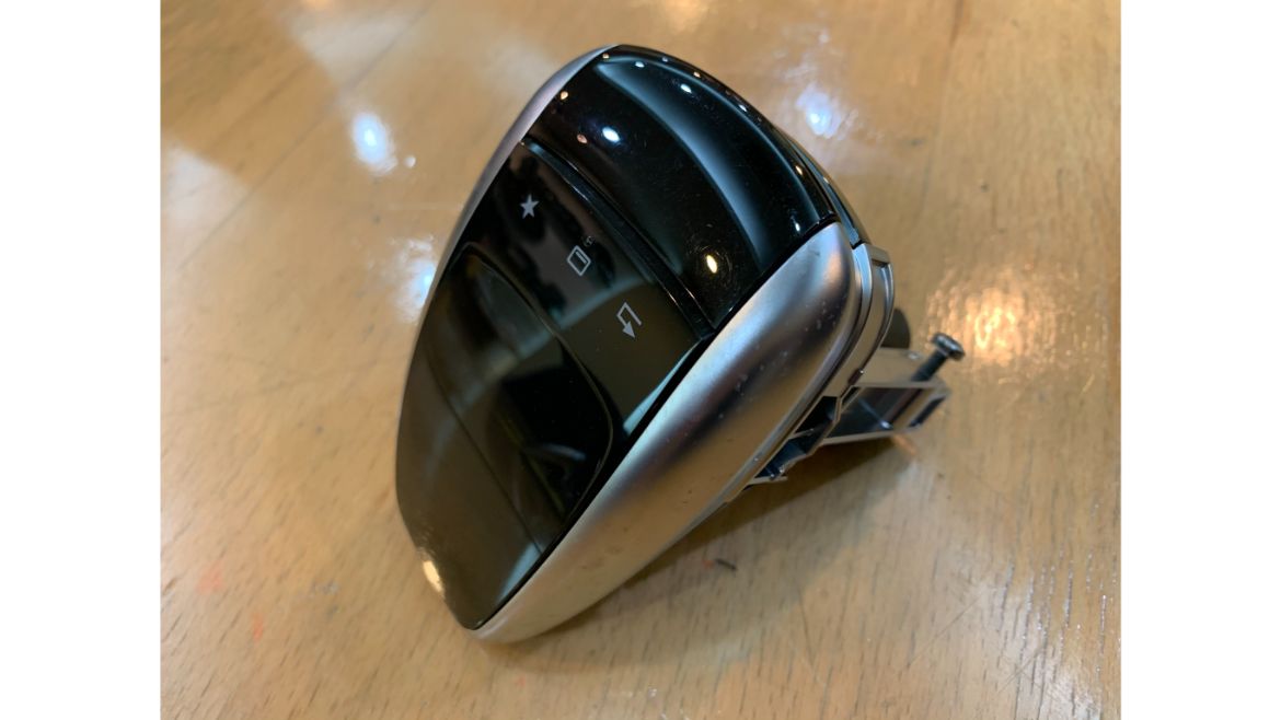 Mercedes W222 S320 2016 Center Console Touch Pad Switch