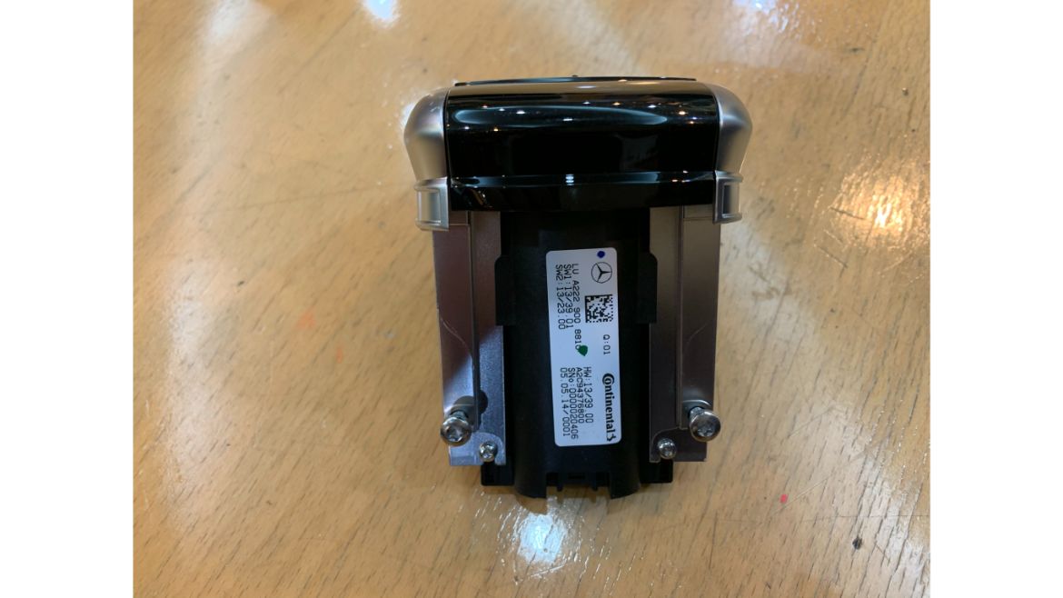 Mercedes W222 S320 2016 Center Console Touch Pad Switch