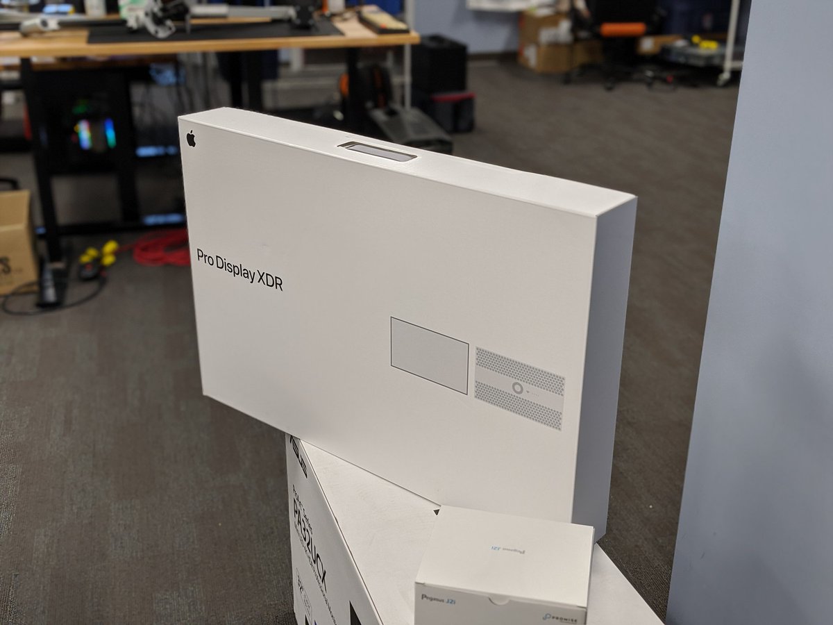 Apple Pro display XDR iMac 27" Retina 16GB Ram 5k 3.0Ghz 12-core 8th i9 1TB