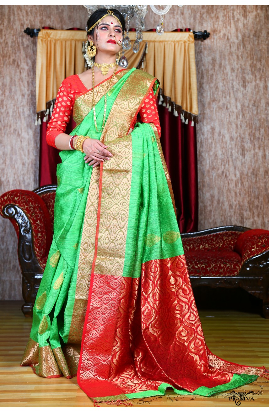Contemporary and Stylish PC brand sarees online with express shipping worldwide
