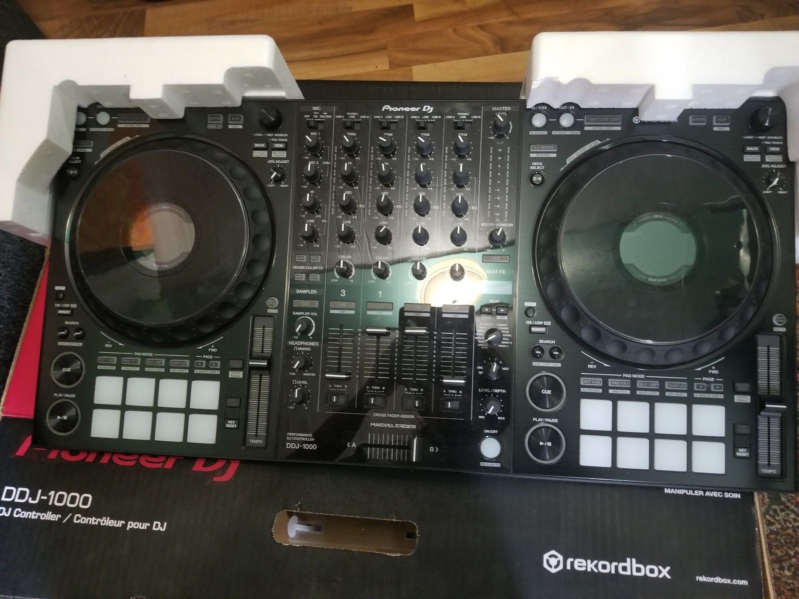 Pioneer Cdj-3000, Pioneer Cdj 2000 Nexus2, Pioneer Djm 900 Nexus2,Pioneer Ddj 1000, Pioneer Ddj 1000srt, Pioneer Ddj Sx3,pioneer Ddj-flx6
