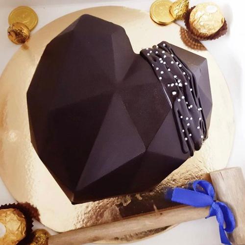 Send the Wedding Gift to Kolkata for Same Day Delivery