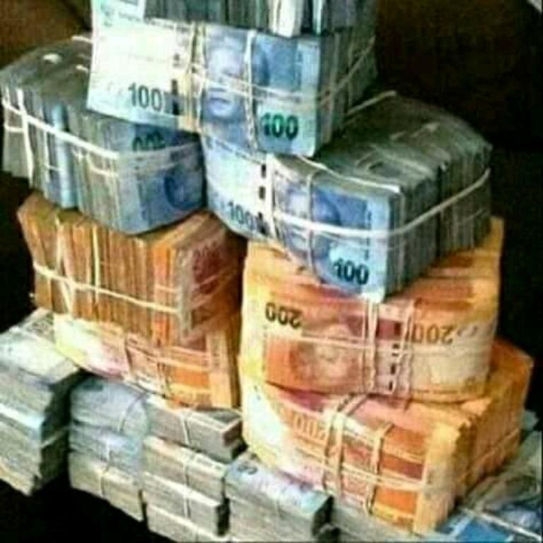 Call For Money  Caster +27710571905