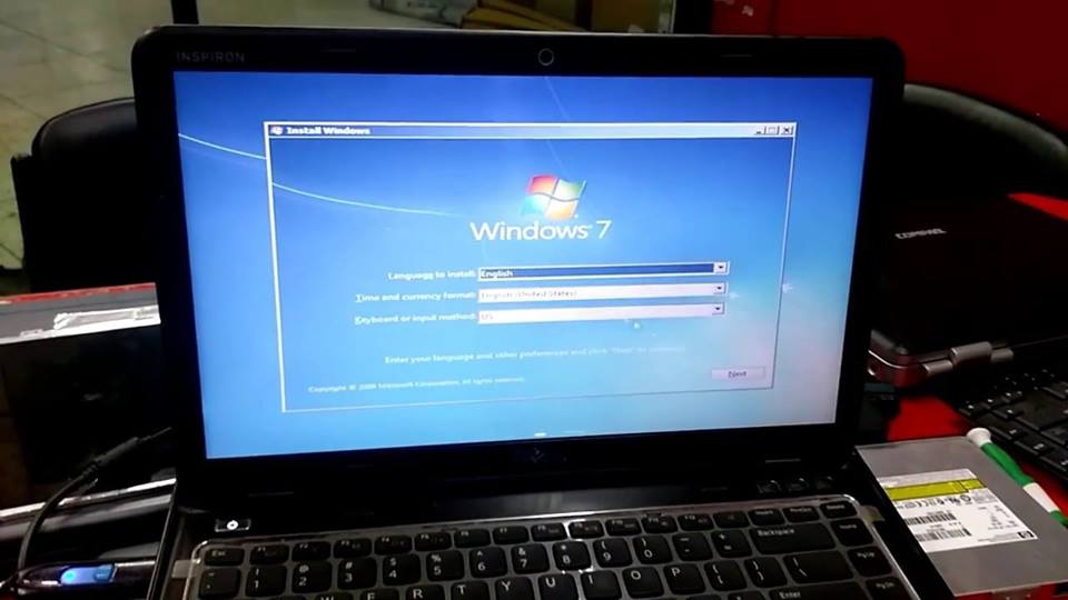 servis format repair komputer laptop macbook area johor bahru