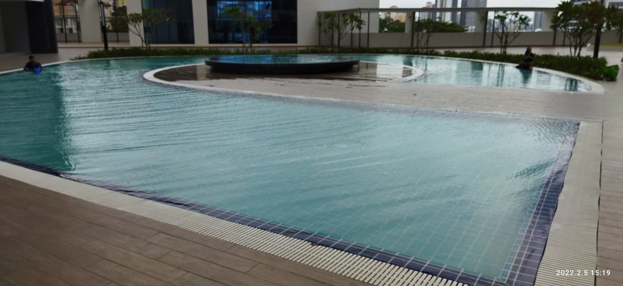 PLATINUM SPLENDOR RESIDENCE SEMARAK Condominium For RENT/ SALE