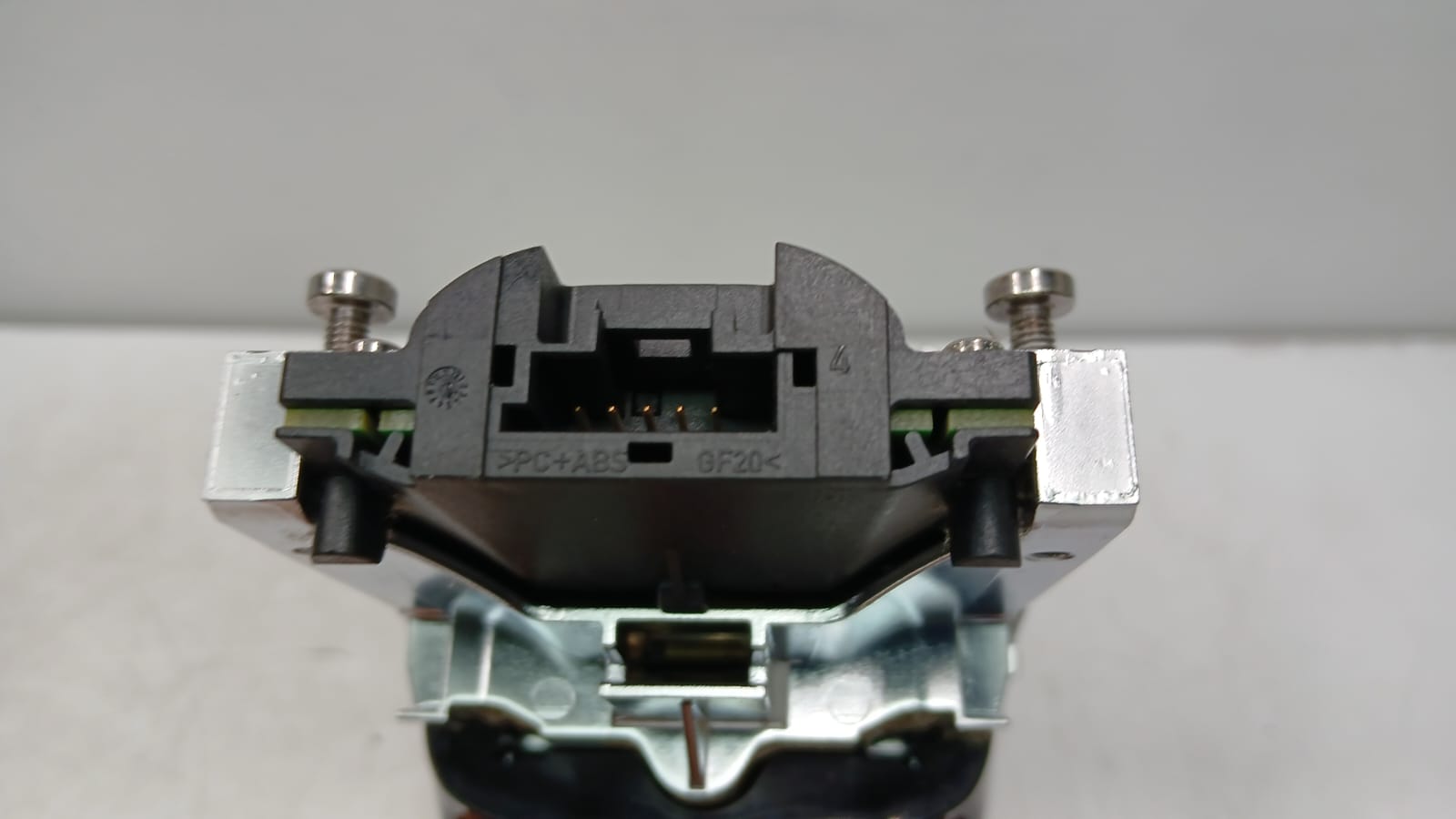 MERCEDES BENZ W222 S-CLASS 2014 CENTER CONSOLE TOUCH PAD CONTROL SWITCH