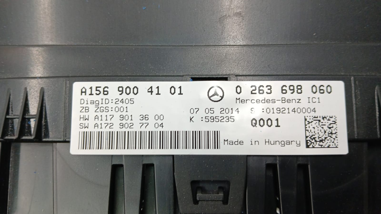 MERCEDES BENZ W156 GLA250 2014 SPEEDOMETER INSTRUMENT CLUSTER A1569004101